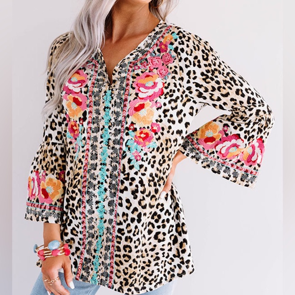 Savanna Jane Boho Colorful Floral‎ Embroidered Leopard Animal Print Blouse Small - Picture 2 of 11